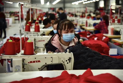 宣恩 扶貧企業按下“快進鍵”，化妝品產業助力鄉村振興