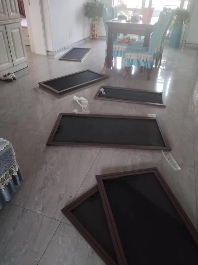 給客戶安裝金剛網紗窗的一天 汗水與信賴的交織